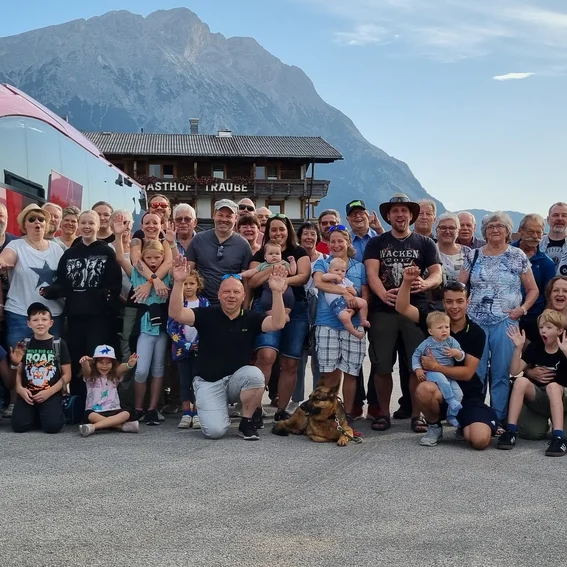 171-Gruppenbild.jpg