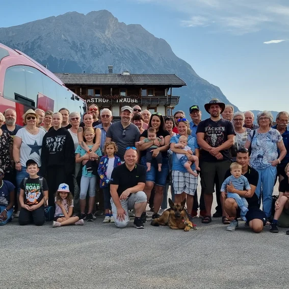 170-Gruppenbild.jpg