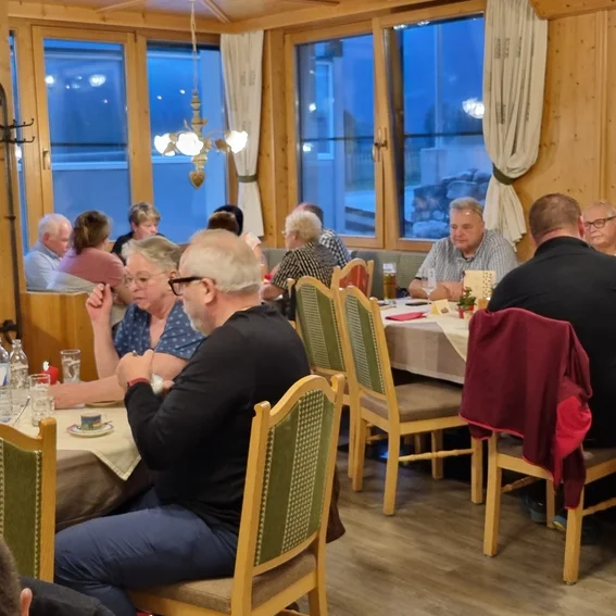 47-Abendessen.jpg