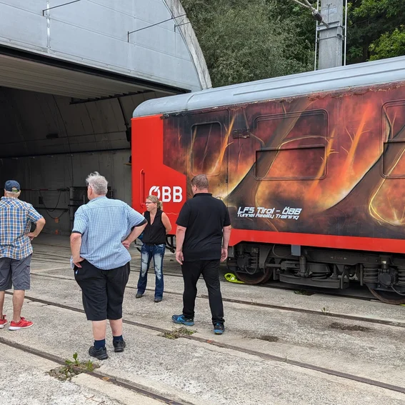 37-LFS Übungstunnel.jpg