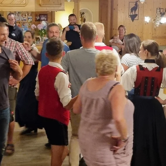 105-Tiroler Abend.jpg
