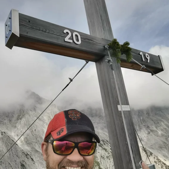 80-Bergtour Ziel erreicht.jpg